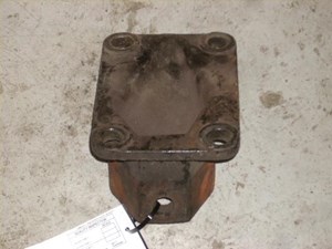 Used Engine Mount (Stock #1027802)) Part Image