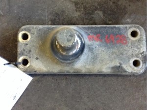 Used Engine Mount (Stock #1109428)) Part Image