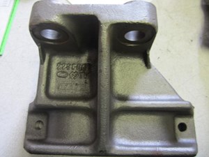 Used Engine Mount (Stock #1051644)) Part Image