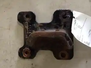Used Engine Mount Image