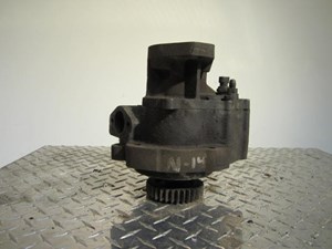 Used Oil Pump (Stock #1031411)) Part Image