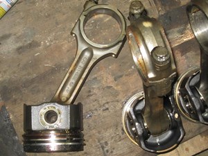 Used Piston & Rod (Stock #1039802)) Part Image