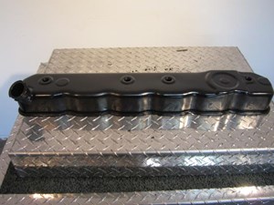 Used Valve Cover (Stock #1031534)) Part Image