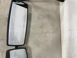 Used 2005 INTERNATIONAL 4300 Mirror (Stock #1287800)) Part Image