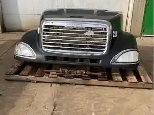 Used 2010 FREIGHTLINER COLUMBIA 120 Hood (Stock #1285681)) Part Image
