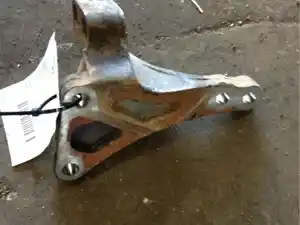 Used 2018 FREIGHTLINER CASCADIA Engine Mount (Stock #1279953)) Part Image