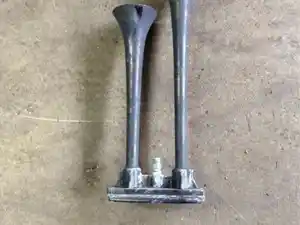 Used Horn (Frame) Image