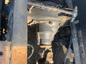 Used Meritor/Rockwell MT40-14X Complete Axle-Rear Rear (Stock #P-196)) Part Image