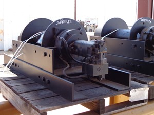 New Universal DP Winch 30 Winch (Stock #30BBX4L2F)) Part Image