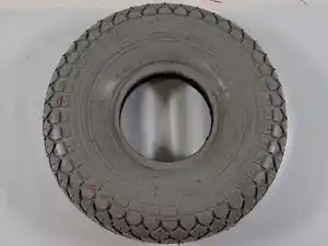 Used Cheng Shin Tire (Stock #CSR154MED)) Part Image