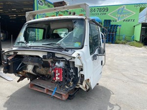 Used 2001 Sterling ACTERRA Cab Mount (Stock #2872)) Part Image