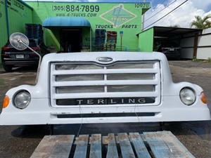 Used 2005 Sterling LT7501 Hood (Stock #877)) Part Image