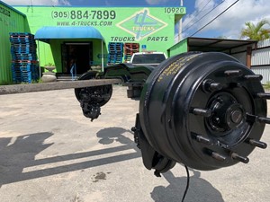 Used 2006 Mack Vision Front Axle, Complete (Stock #844)) Part Image