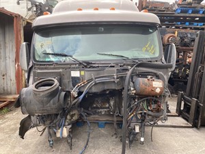 Used 2006 Peterbilt 387 Cab Mount (Stock #2874)) Part Image