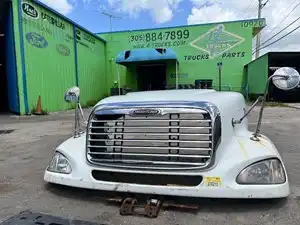 Used 2008 Freightliner COLUMBIA Hood (Stock #4866)) Part Image