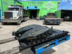 Used 2011 Sliding Fontaine Fifth Wheel (Stock #P-4827)) Part Image
