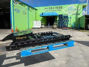 Used AIR SLIDE SIMPLEX Fifth Wheel (Stock #3046)) Part Image