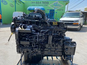 Used Cummins 8.3 Engine Assy (Stock #2347)) Part Image