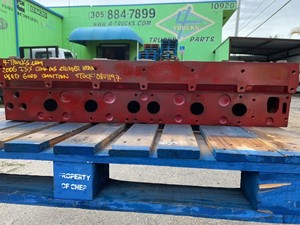 Used Cummins ISX Head (Stock #297)) Part Image