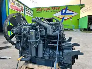 Used Mack AC 427 Engine Assy (Stock #5704)) Part Image