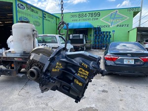 Remanufactured Mercedes RT40-4N Differential Case (Stock #3109)) Part Image