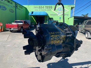 Used Mercedes RT40-4N Differential Case (Stock #3444)) Part Image