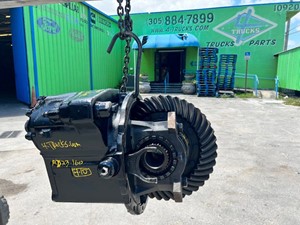 Used Meritor/Rockwell RD23-160 Differential Case (Stock #4595)) Part Image