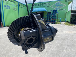 Used Meritor/Rockwell RS23-160 Differential Case (Stock #3868)) Part Image