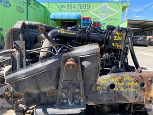 Used Mitsubishi 4D34-1AT3 Engine Assy (Stock #P-1511)) Part Image