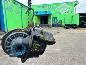Remanufactured Spicer/Dana Differential Case (Stock #5080)) Part Image