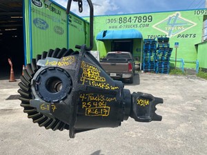 Remanufactured Spicer/Dana RS404 Differential Case (Stock #3233)) Part Image