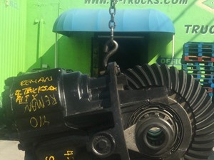 Remanufactured Spicer/Dana S23-170 Differential Case (Stock #164)) Part Image