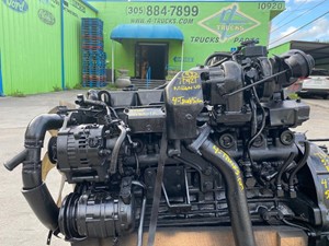 Used UD/Nissan TD42T Engine Assy (Stock #1706)) Part Image