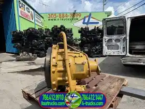 Used Caterpillar Transmission Assy (Stock #8842)) Part Image