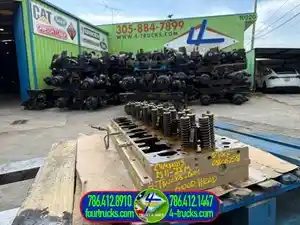 Used Cummins M11 Head Image