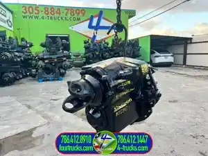 Used Meritor/Rockwell RD23-160 Differential Case (Stock #7324)) Part Image