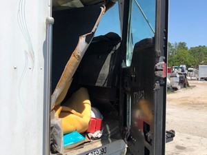 Used 2001 Kenworth T300 Cab (Stock #1283-S-6)) Part Image