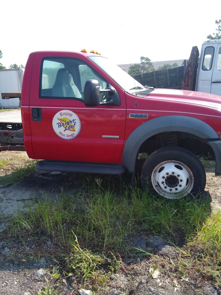 2005 Ford F550 (Stock 1233S3) Cabs TPI