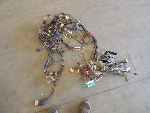Freightliner Cascadia Wiring Harnesses (Cab and Dah) Parts ... cascadia cb wiring harness 