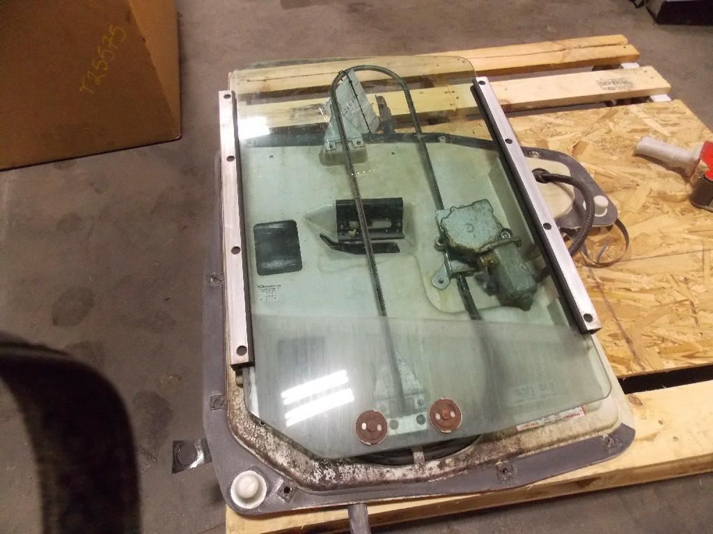 KENWORTH T2000 (Stock 31317) Door Window Regulators TPI