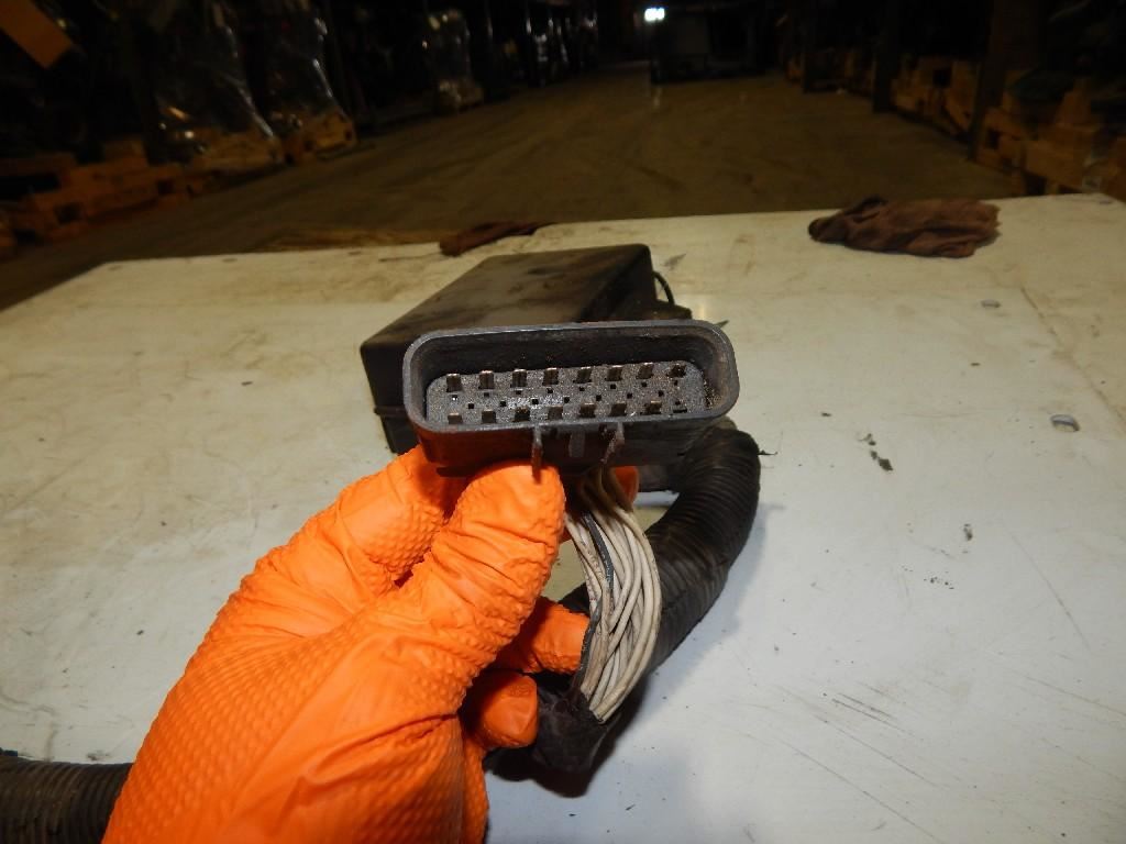 MACK (Stock #39258) | Wiring Harnesses (Cab and Dash) | TPI