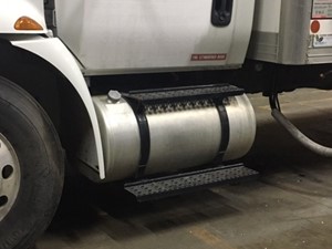 Used 2013 International DuraStar 4400 Fender (Stock #P-13)) Part Image