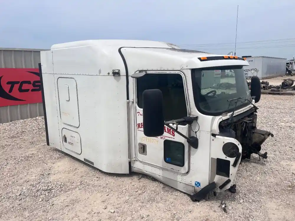 Used 2001 Kenworth T800 Cab for sale Strafford Missouri United States