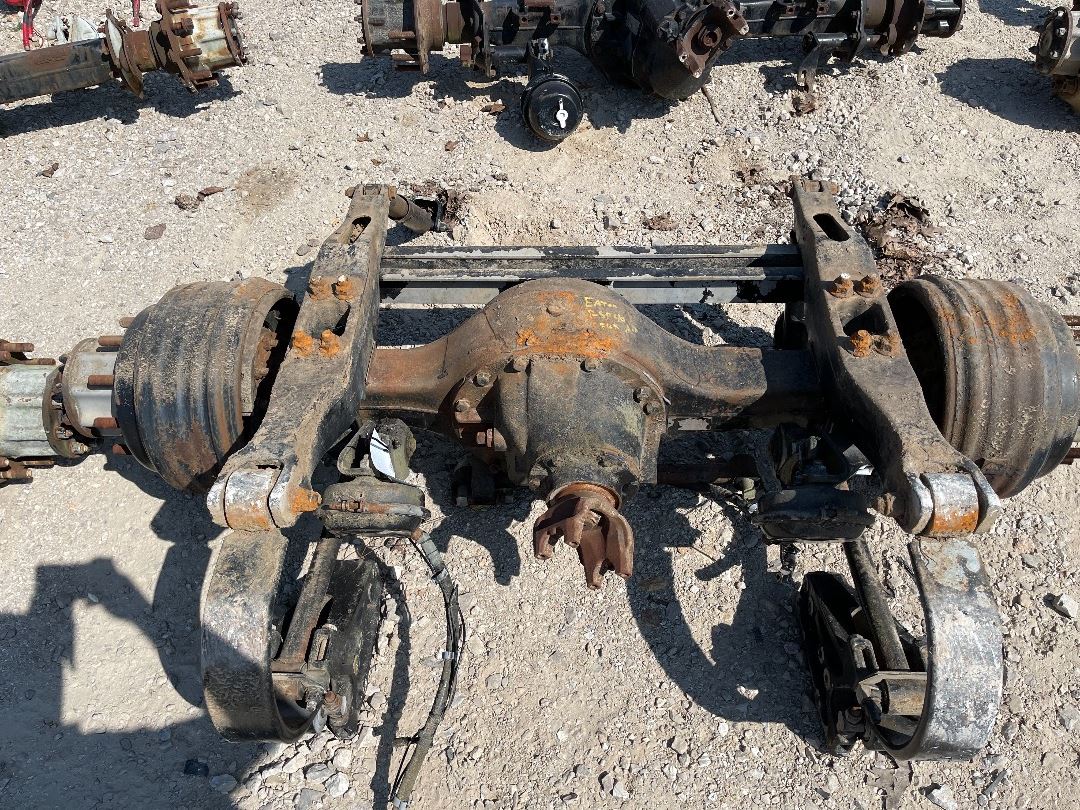 2015 PETERBILT 579 Axle Housings (Rear) Truck Component Services