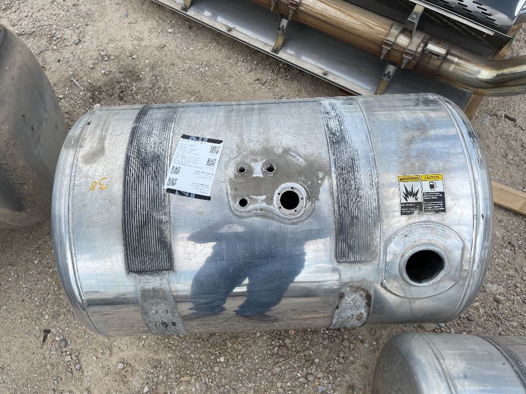PETERBILT Fuel Tanks Truck Component Services