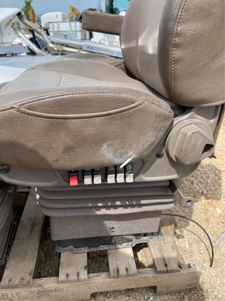 PETERBILT Seats Truck Component Services