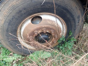 Used 1985 22.5" 22.5 X 8.25 Wheel (Stock #TA153-12)) Part Image