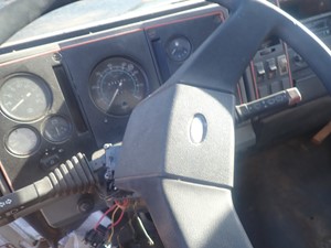 Used 1988 Ford C6000 Instrument Cluster (Stock #TA182-15)) Part Image