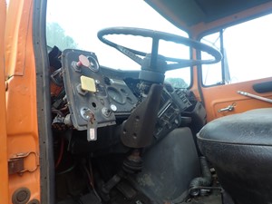 Used 1989 Ford LN8000 Steering Column (Stock #TA058-17)) Part Image