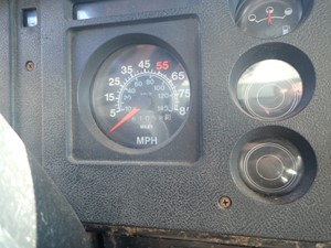 Used 1989 International 1754 Instrument Cluster (Stock #TA075-19)) Part Image